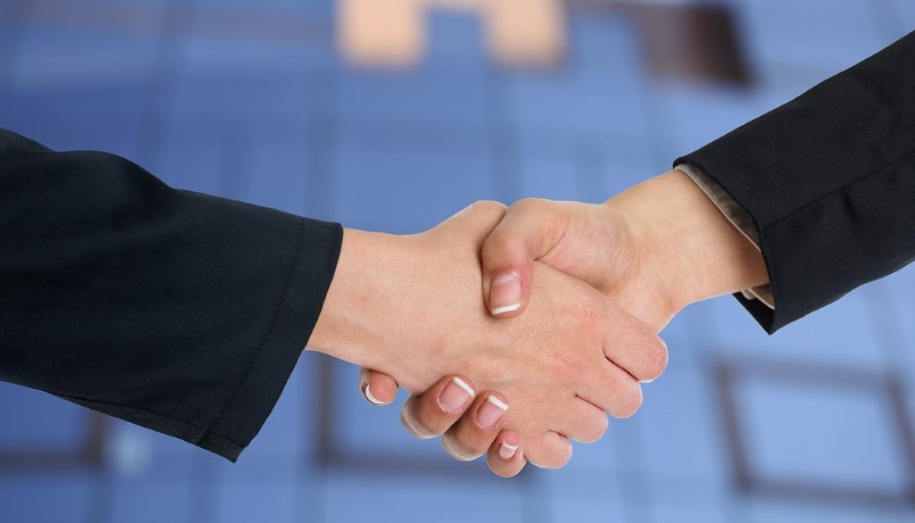 handshake-3298455_1280 (Medium) handshake-3298455_1280 (Medium)